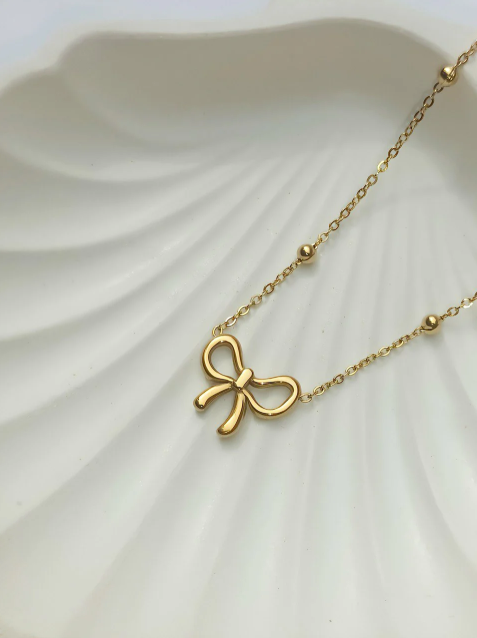 Bow Necklace / Pookie Necklace